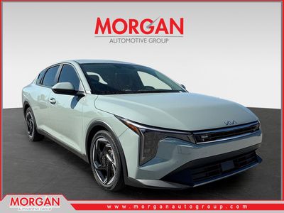 2025 Kia K4 - Photo 1