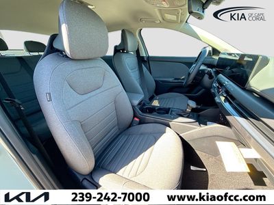 2025 Kia K4 - Photo 13
