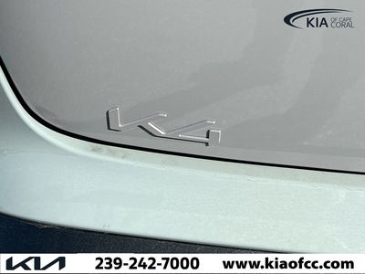 2025 Kia K4 - Photo 10