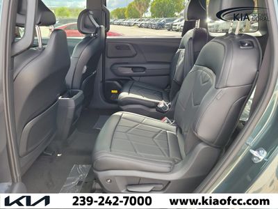 2027 Kia Telluride - Photo 13