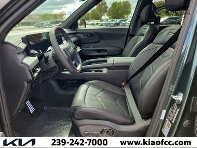 2027 Kia Telluride - Photo 22