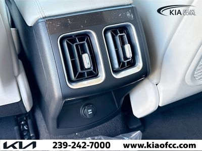 2026 Kia Sorento — photo 19 view