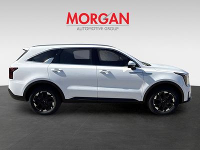 2026 Kia Sorento — engine compartment view