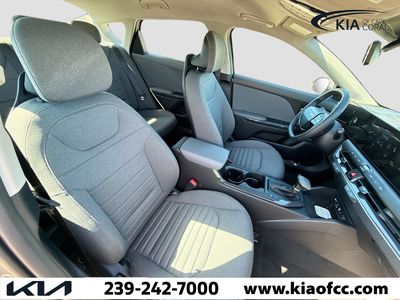 2025 Kia K4 - Photo 13
