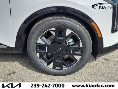 2026 Kia Sportage — photo 7 view