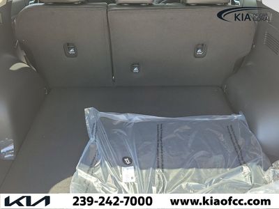 2026 Kia Sportage — photo 8 view
