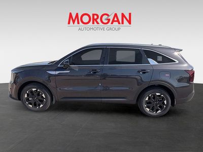 2026 Kia Sorento — side profile view