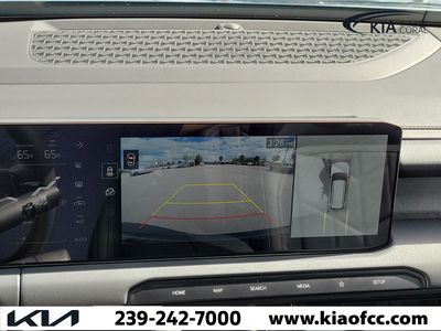 2027 Kia Telluride Hybrid - Photo 30