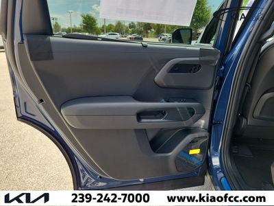 2027 Kia Telluride Hybrid - Photo 16