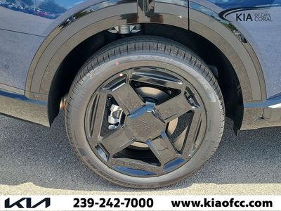 2027 Kia Telluride Hybrid - Photo 9