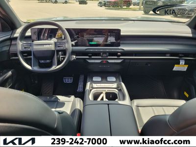 2027 Kia Telluride Hybrid - Photo 17