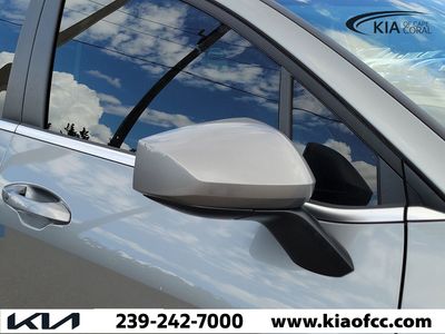 2026 Kia Sportage Hybrid — photo 8 view
