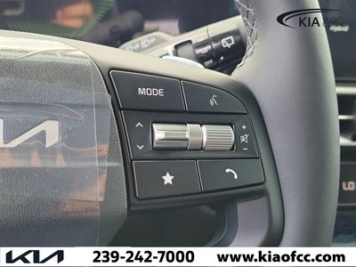 2026 Kia Sportage Hybrid — photo 24 view