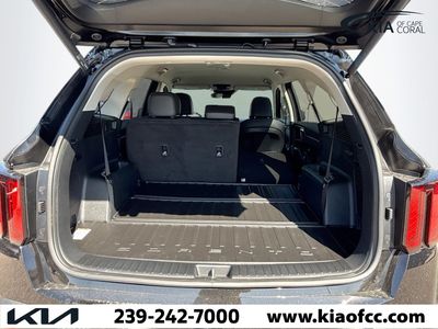 2026 Kia Sorento — photo 11 view