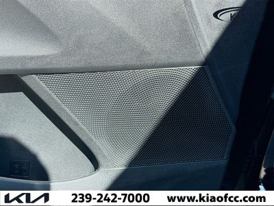 2026 Kia Sorento — photo 22 view