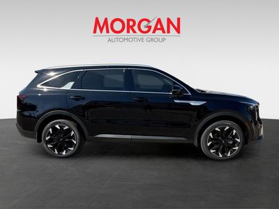 2026 Kia Sorento — engine compartment view