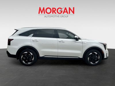 2026 Kia Sorento Hybrid - Photo 6