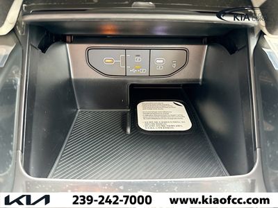 2026 Kia Sorento Hybrid - Photo 29
