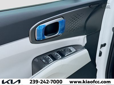 2026 Kia Sorento Hybrid - Photo 22