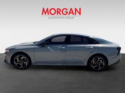 2026 Kia K5 - Photo 2