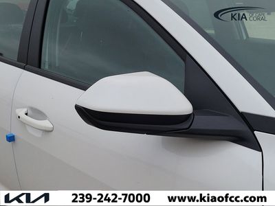 2026 Kia K4 - Photo 8