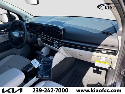 2026 Kia Sportage — photo 13 view