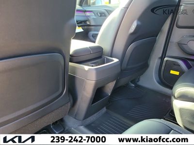 2027 Kia Telluride Hybrid - Photo 15