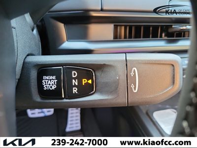 2027 Kia Telluride Hybrid - Photo 29