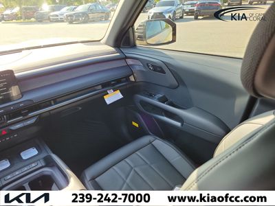 2027 Kia Telluride Hybrid - Photo 19