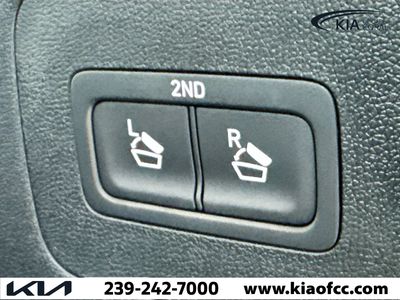 2026 Kia Sorento — photo 13 view