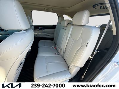 2026 Kia Sorento — photo 21 view