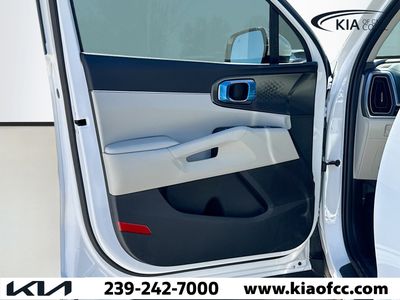2026 Kia Sorento — photo 22 view
