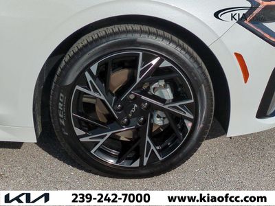2026 Kia K5 — photo 11 view