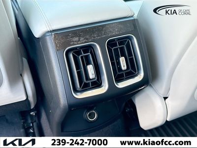 2026 Kia Sorento — photo 19 view