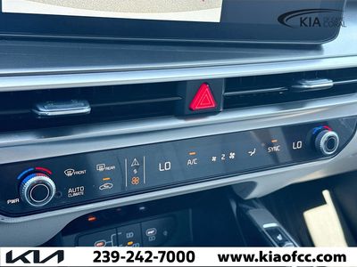 2026 Kia Sorento — photo 33 view
