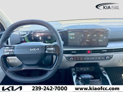 2026 Kia Sorento — photo 18 view