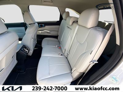 2026 Kia Sorento — photo 21 view