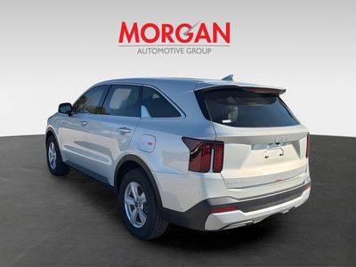 2026 Kia Sorento - Photo 3