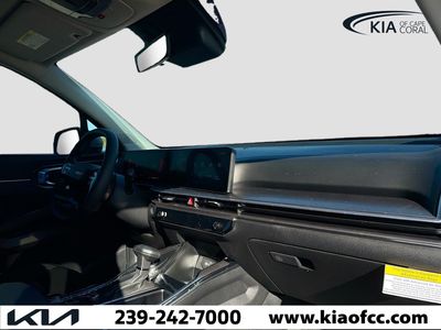 2026 Kia Sorento - Photo 13