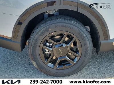 2027 Kia Telluride - Photo 9
