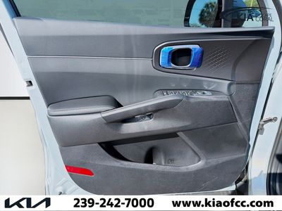 2026 Kia Sorento — photo 22 view
