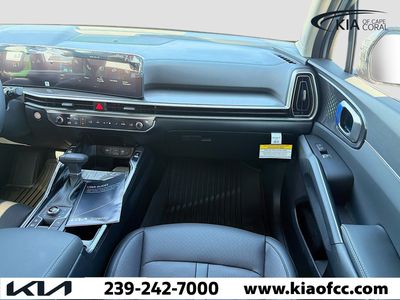 2026 Kia Sorento — photo 17 view