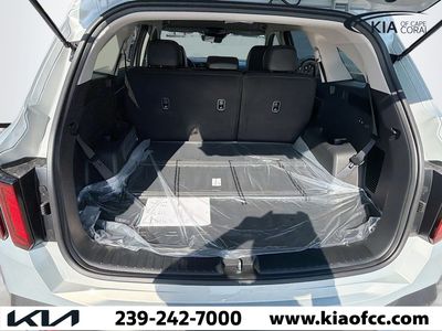2026 Kia Sorento — photo 11 view