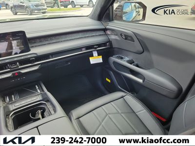 2027 Kia Telluride - Photo 19