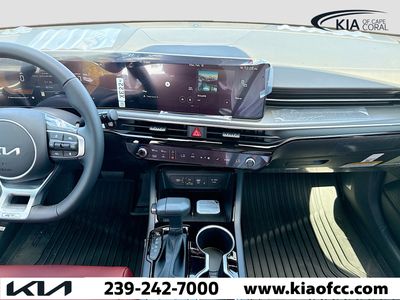 2026 Kia K5 — photo 17 view