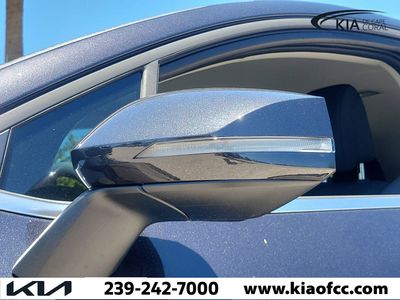 2026 Kia Sportage — photo 8 view