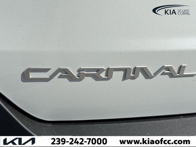 2026 Kia Carnival — photo 10 view