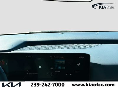 2026 Kia Carnival Hybrid — photo 19 view