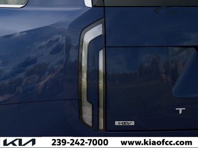 2027 Kia Telluride Hybrid - Photo 11