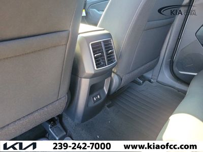 2026 Kia Sportage - Photo 12